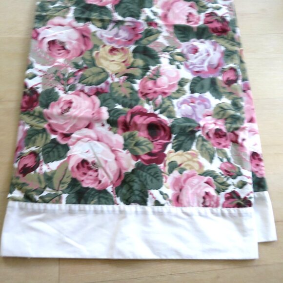 Vintage Westpoint Stevens King Pillowcases Floral Set Of 2 Made In USA Cottage - Picture 3 of 9